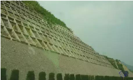 公路路基路面設(shè)計(jì)體會(huì),滿滿的都是不能疏忽的細(xì)節(jié)!